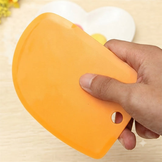 Multicolor Plastic Cake Scraper Set of 3 for Cake Decorating..
