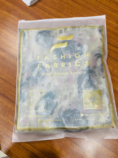 Frosted Zipper Bags Custom Printed For Gargments and Texttiles